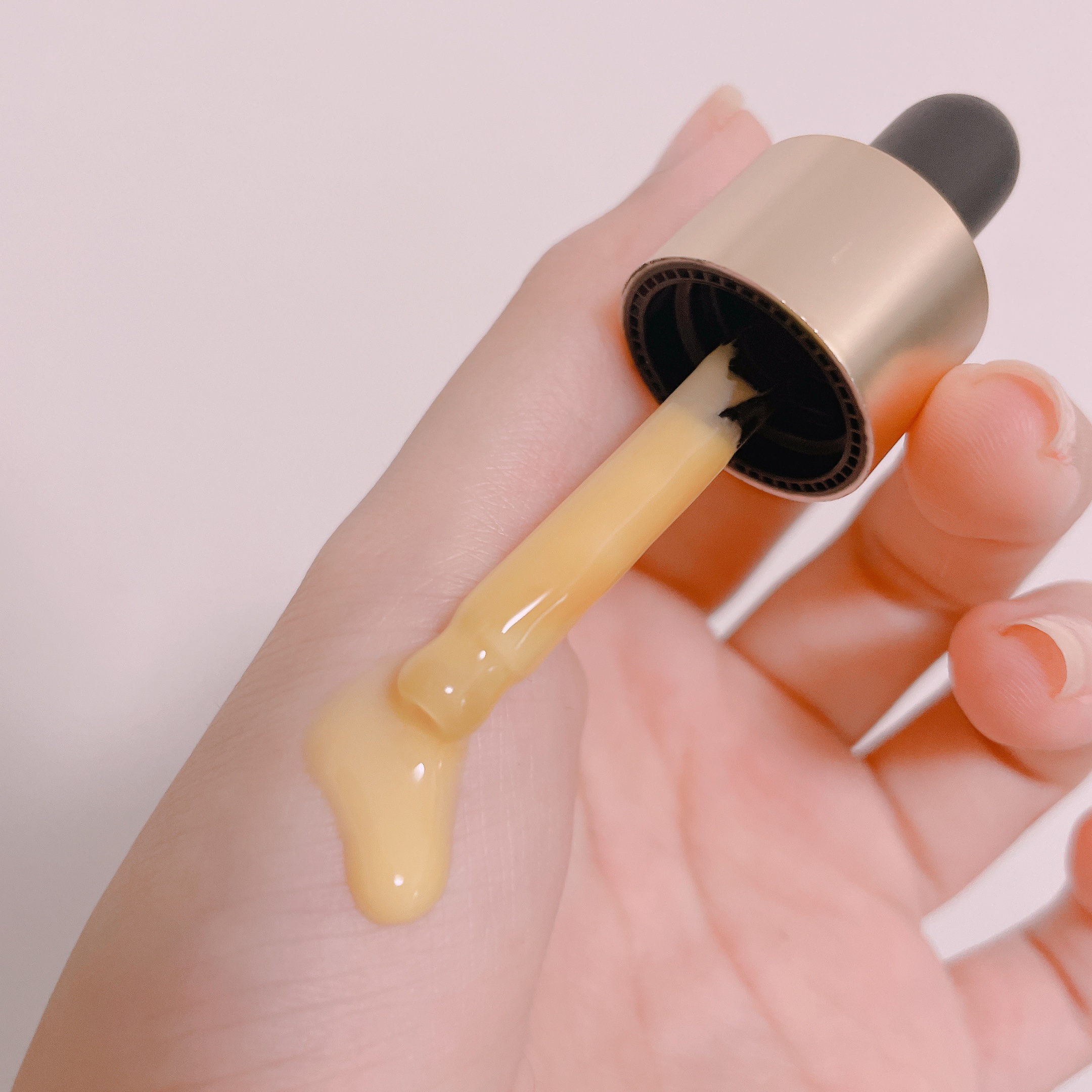 ディープビタCアンプル2.0/MEDICUBE/美容液を使ったクチコミ（2枚目）