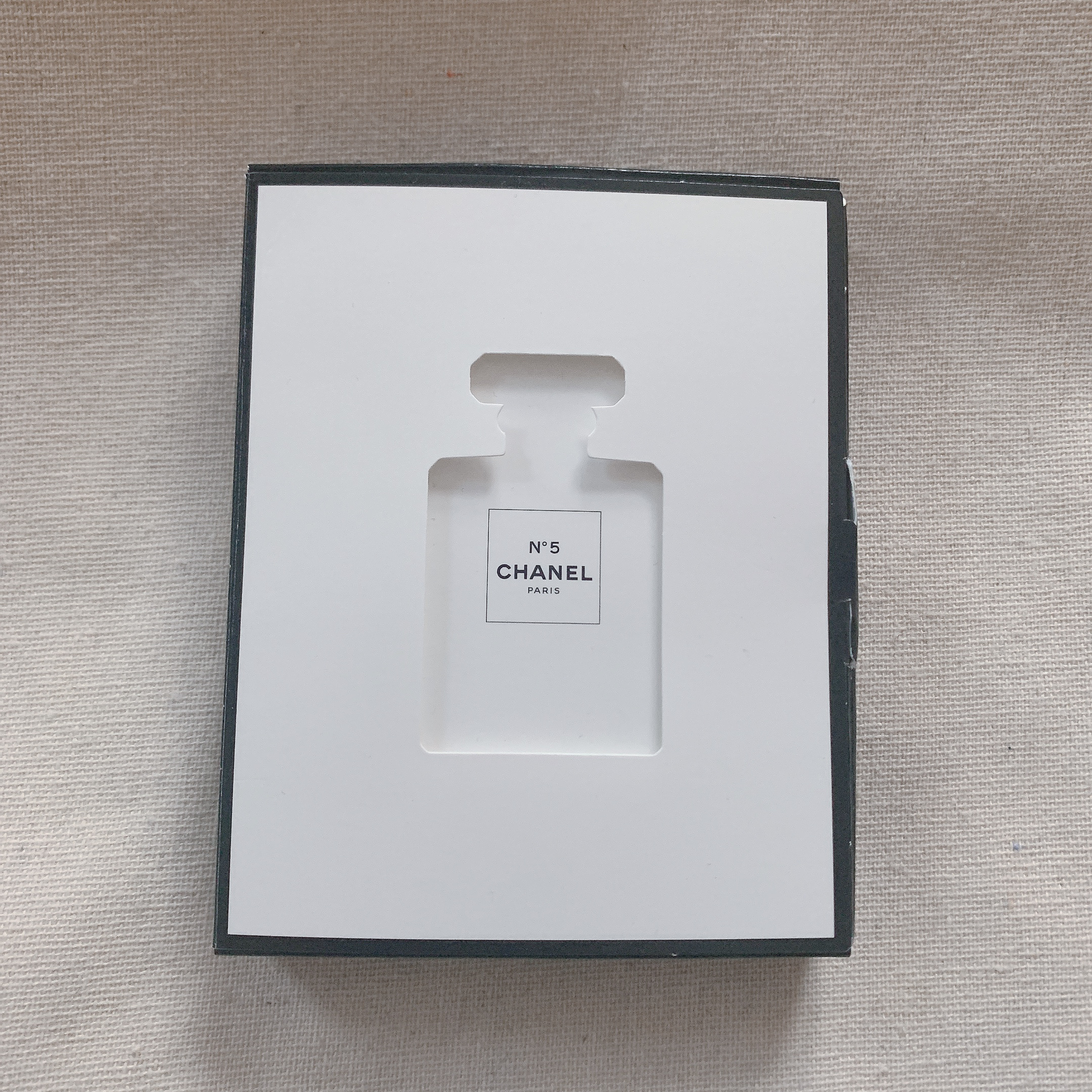 シャネル N°5 ロー オードゥ トワレット (ヴァポリザター)/CHANEL/香水(レディース)を使ったクチコミ（2枚目）