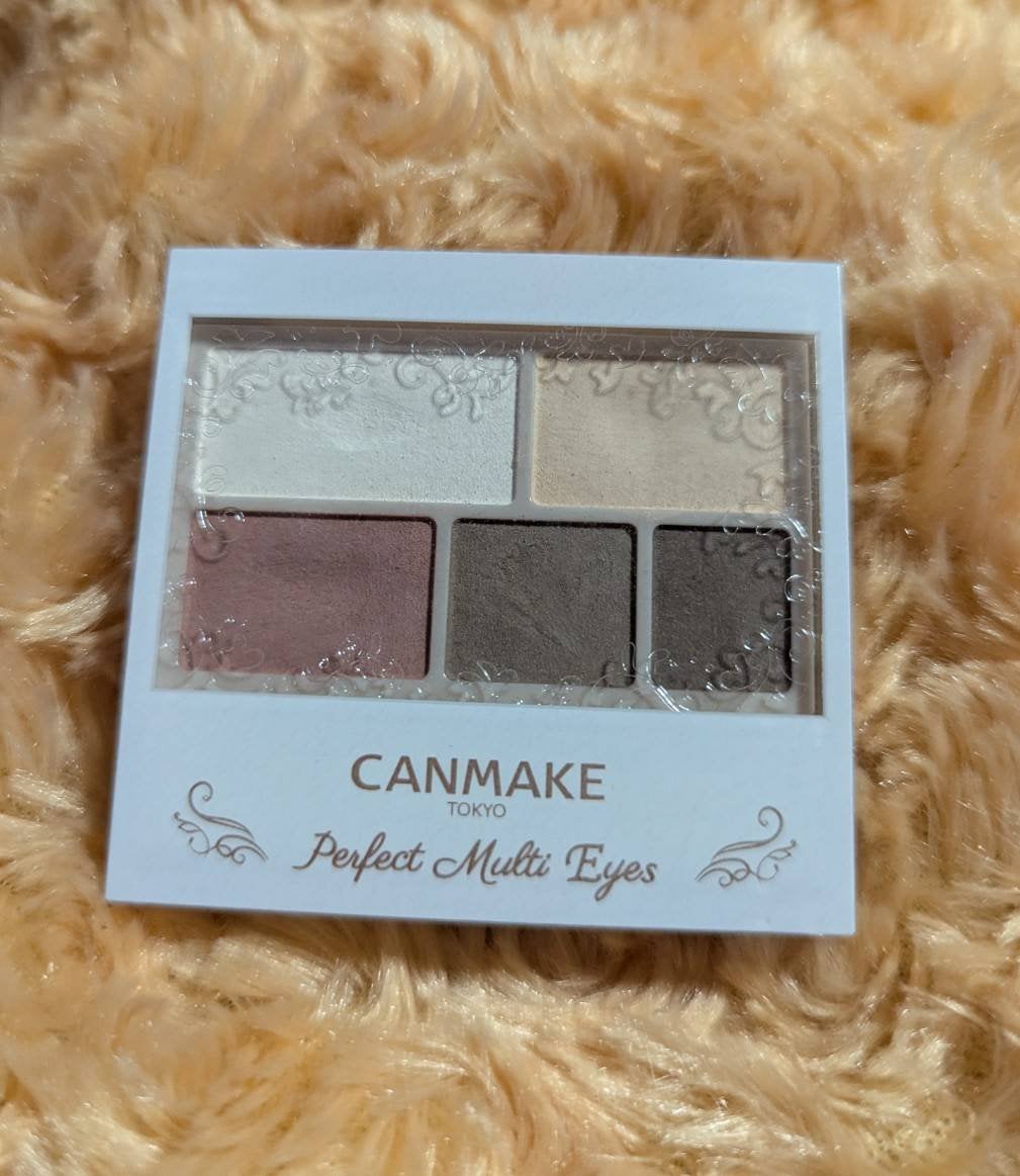 パーフェクトマルチアイズ/キャンメイク/アイシャドウパレットを使ったクチコミ(2枚目)