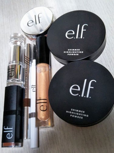 e.l.f. Cosmetics シマー ハイライト パウダーのクチコミ「e.l.f.の新作？がiHerbに入荷してると知ったので前から気になっていたモノと一緒に大人買.....」（1枚目）