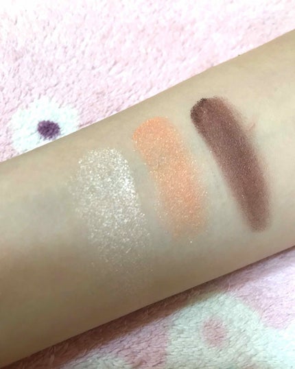 トーンアップアイシャドウ/CEZANNE/アイシャドウパレットを使ったクチコミ(3枚目)