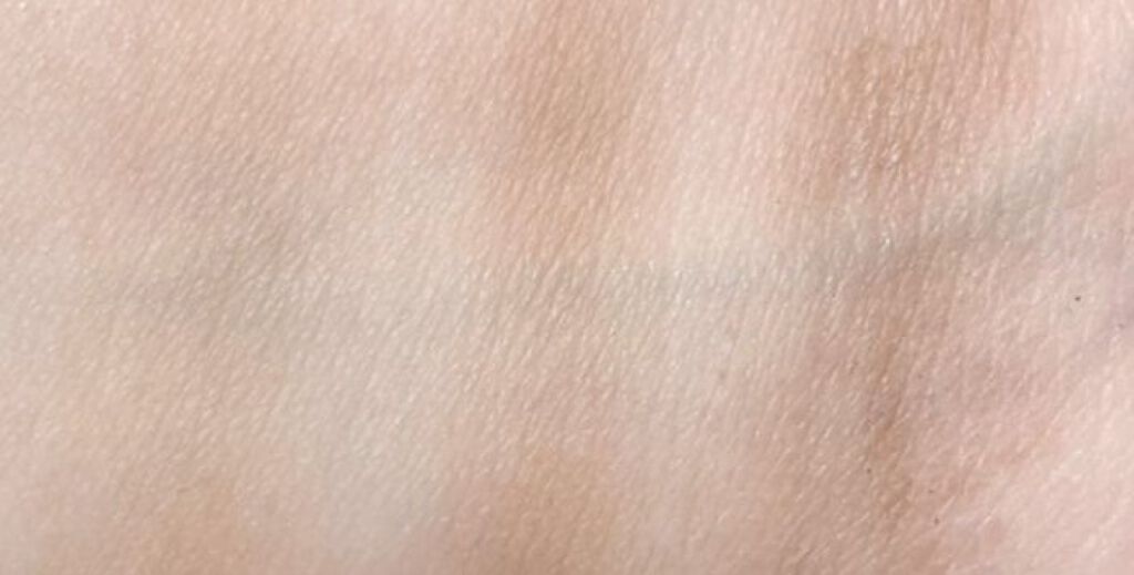 ケイト デザイニングアイブロウ3D/KATE/パウダーアイブロウを使ったクチコミ(2枚目)