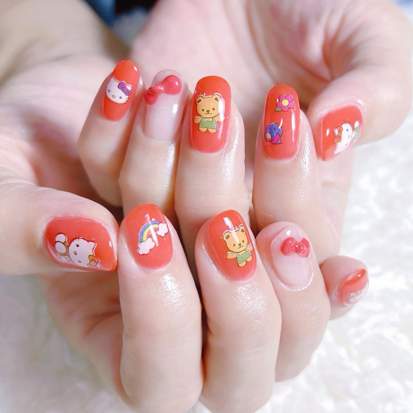 なかやまちえこ on LIPS 「えんじいろのねいる⠀⠀@mypanda.mypanda⠀シール..」(1枚目)