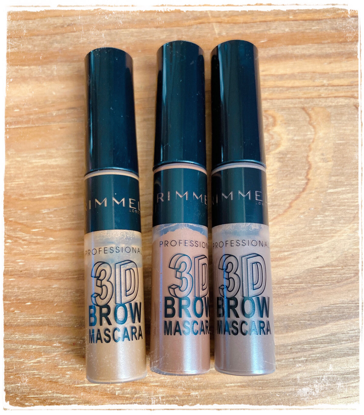 プロフェッショナル 3Dブロウ マスカラ 002 ピンクブラウン/リンメル ロンドン/眉マスカラを使ったクチコミ（1枚目）