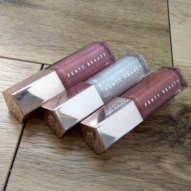 FENTY BEAUTY BY RIHANNA FENTY BEAUTY GLOSS BOMBのクチコミ「FENTY
GLOSS BOMB Universal Lip Luminizer

FENTY.....」（1枚目）