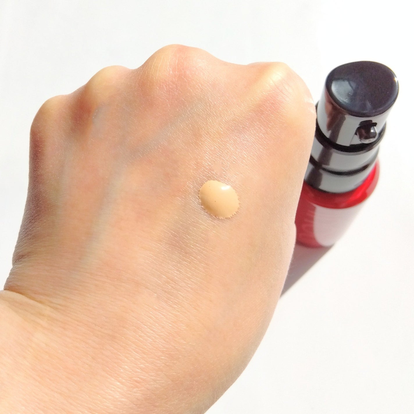 インウイ リキッドファンデーション/INOUI/リキッドファンデーションを使ったクチコミ(3枚目)