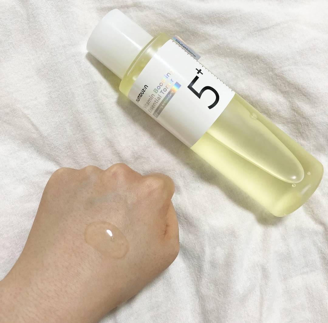 5番 白玉グルタチオンCエッセンシャルトナー/numbuzin/化粧水を使ったクチコミ（3枚目）