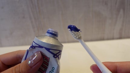 ホワイトパープル歯みがき ピーチフローラルミントの香り/EUTHYMOL/歯磨き粉を使ったクチコミ(3枚目)