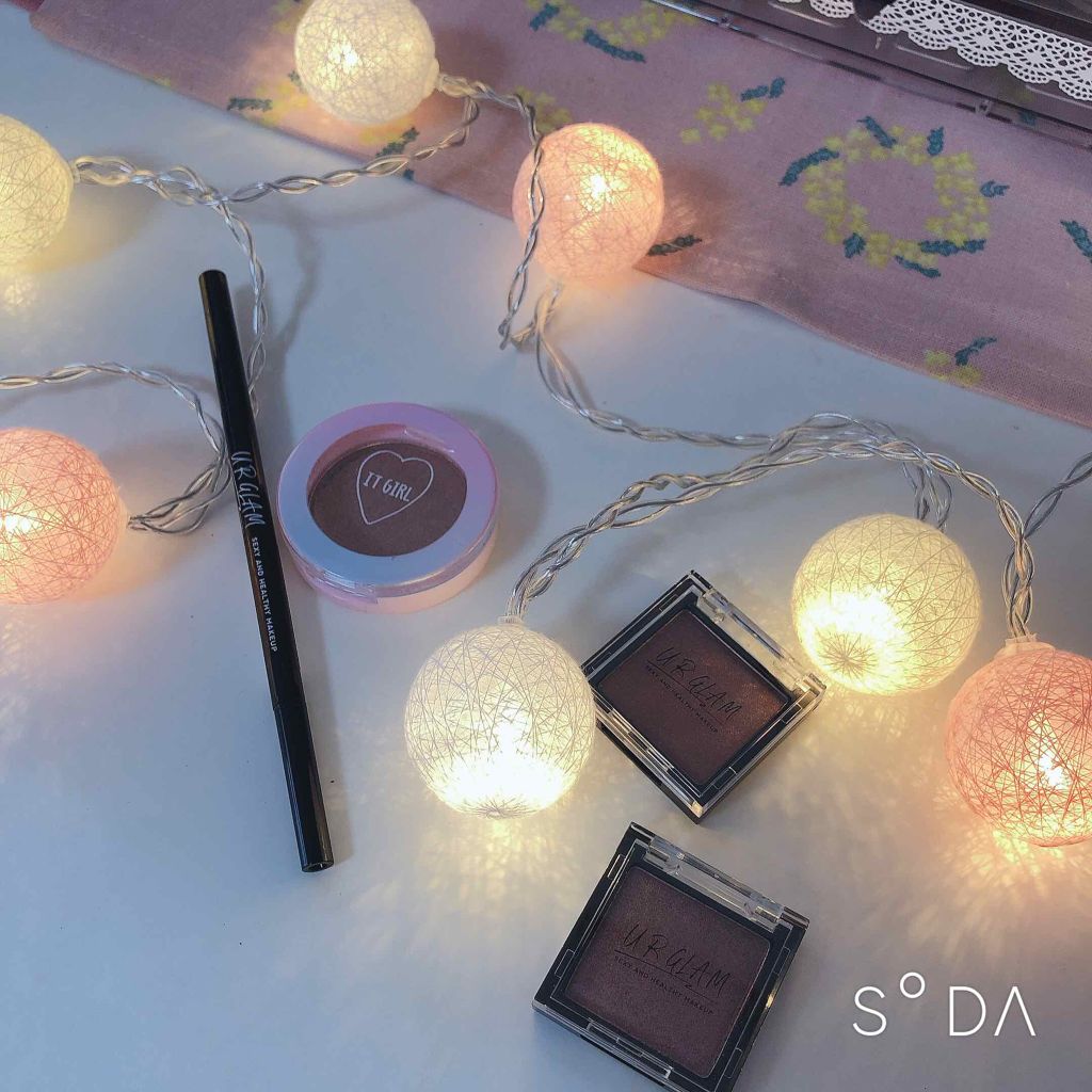 UR GLAM　POWDER EYESHADOW/U R GLAM/単色アイシャドウを使ったクチコミ（1枚目）