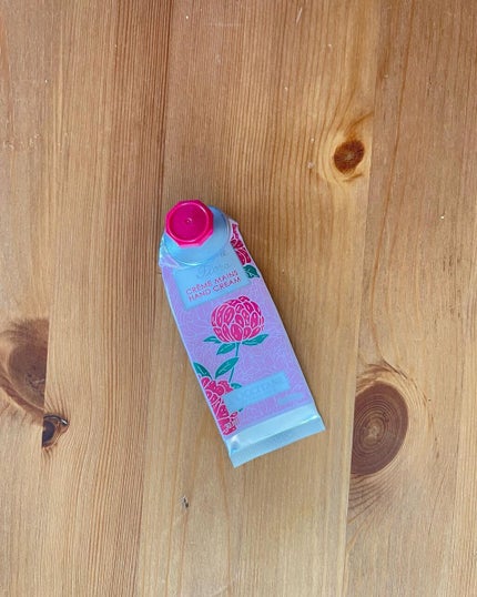 ピオニー フェアリーハンドクリーム/L'OCCITANE/ハンドクリームを使ったクチコミ(1枚目)