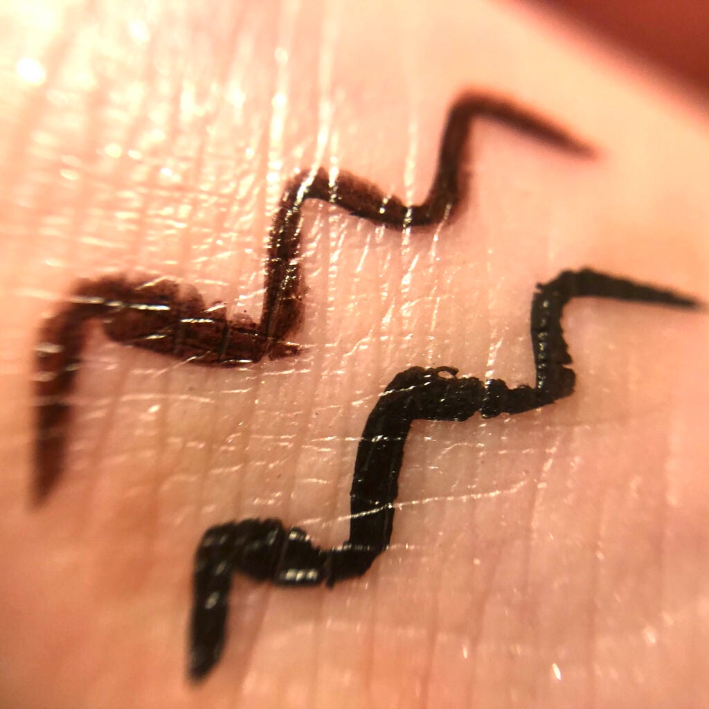 極細 アイライナーR/CEZANNE/リキッドアイライナーを使ったクチコミ(2枚目)