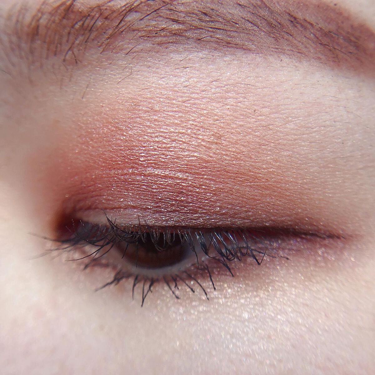 あゆみ on LIPS 「・\#todaysmake/・アイシャドウ☑@andbe_of..」(4枚目)