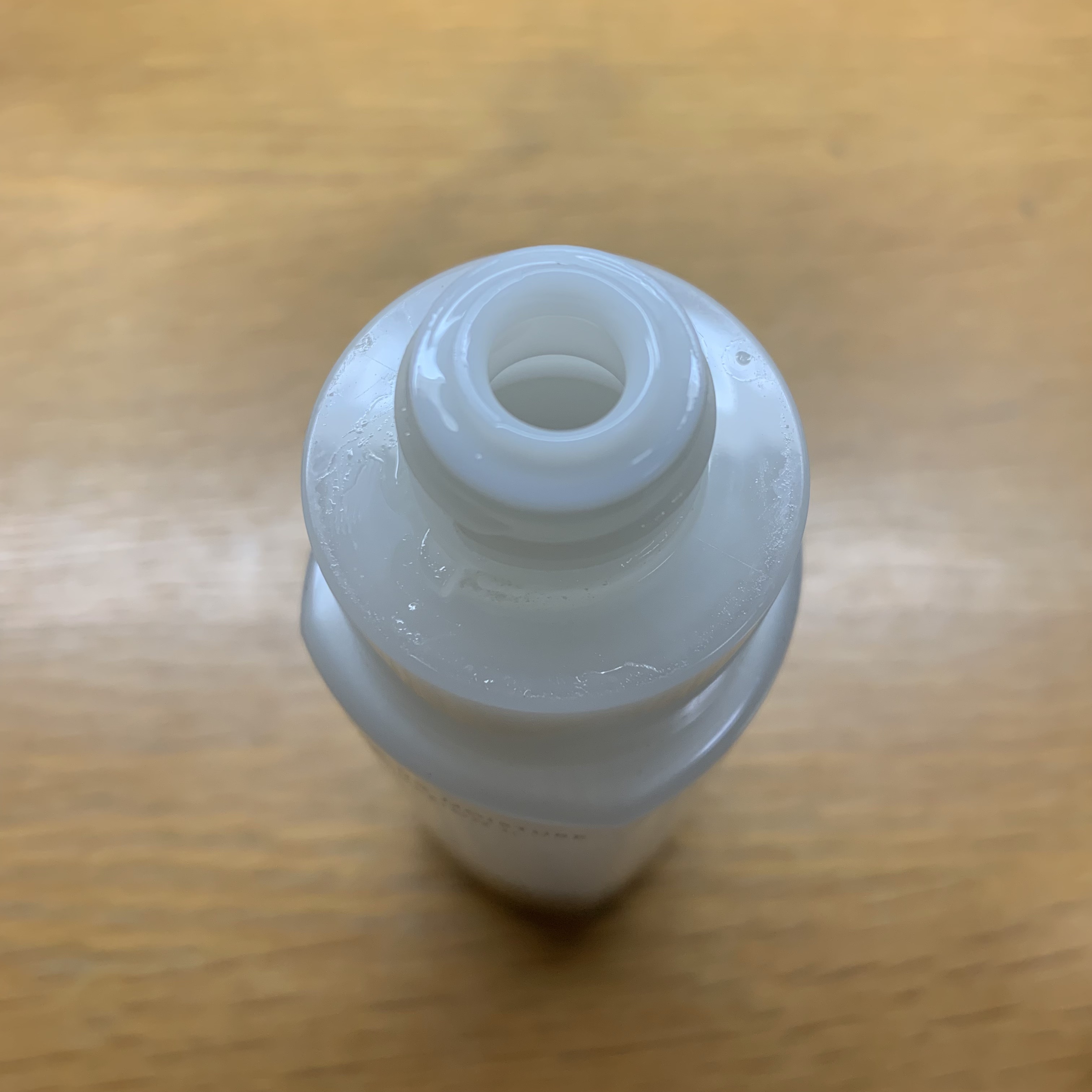 エリクシール リフトモイスト エマルジョン SPのクチコミ「《エリクシール　リフトモイスト エマルジョン SP II》

乳液です‼︎
エリクシールのスキ.....」（2枚目）