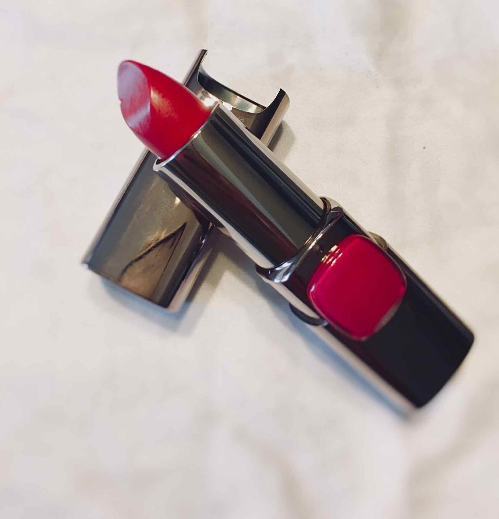 カラーリッシュ モイストマット/ロレアル パリ/口紅を使ったクチコミ(1枚目)