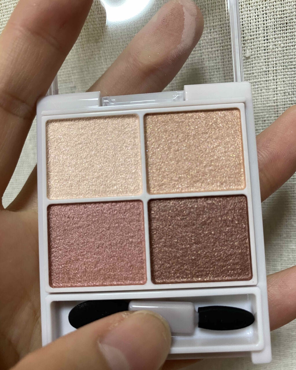 シルキースフレアイズ/キャンメイク/アイシャドウパレットを使ったクチコミ(2枚目)