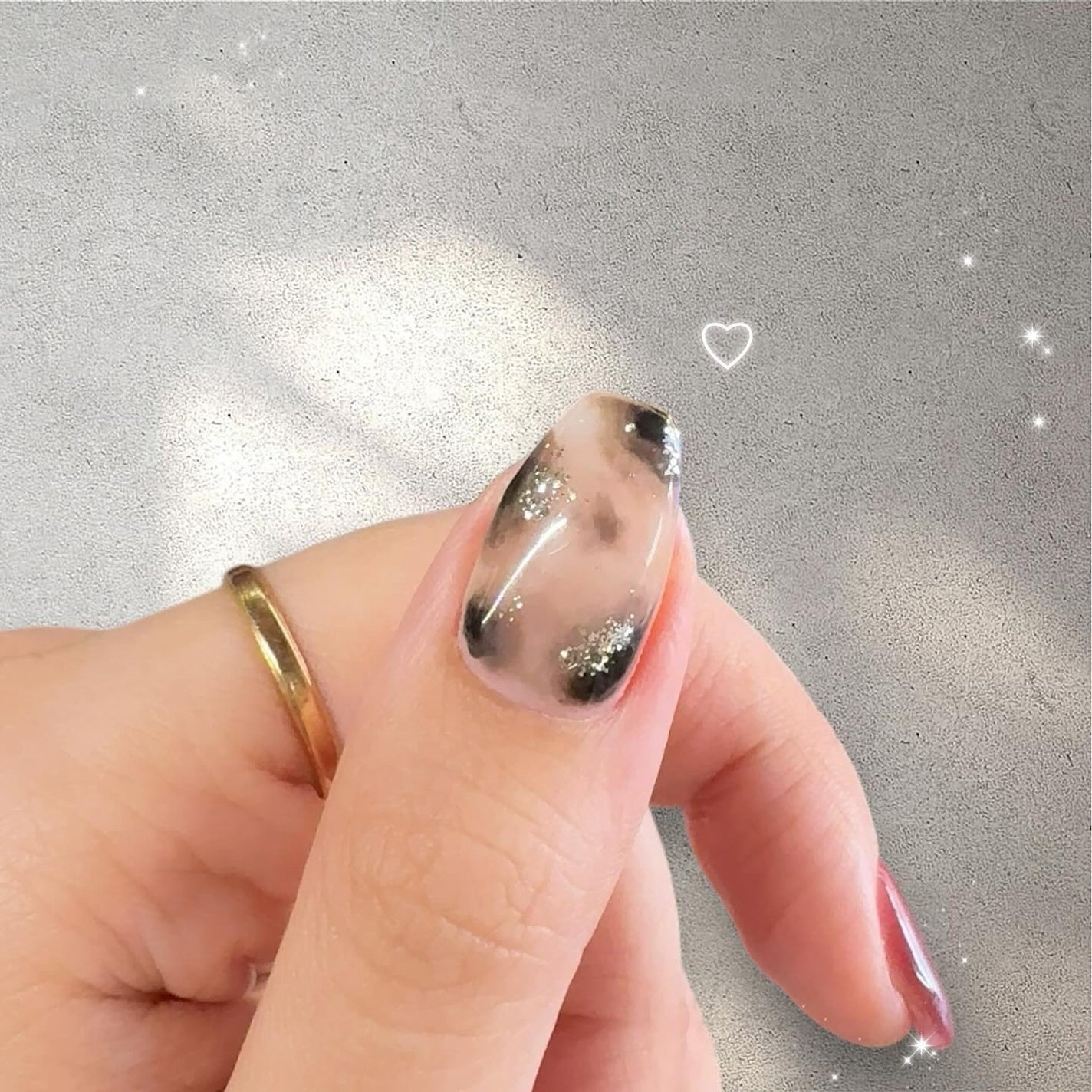 REMO ✩ on LIPS 「𝑵𝒆𝒘𝑵𝒂𝒊𝒍✧˙༶⸝°白べっ甲×マグ🤎🖤🤍べっ甲のような..」(3枚目)