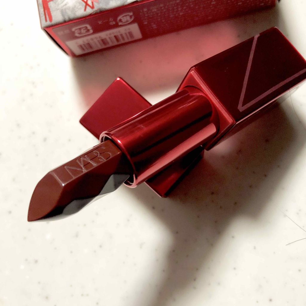 スパイクド オーデイシャスリップスティック/NARS/口紅を使ったクチコミ(2枚目)