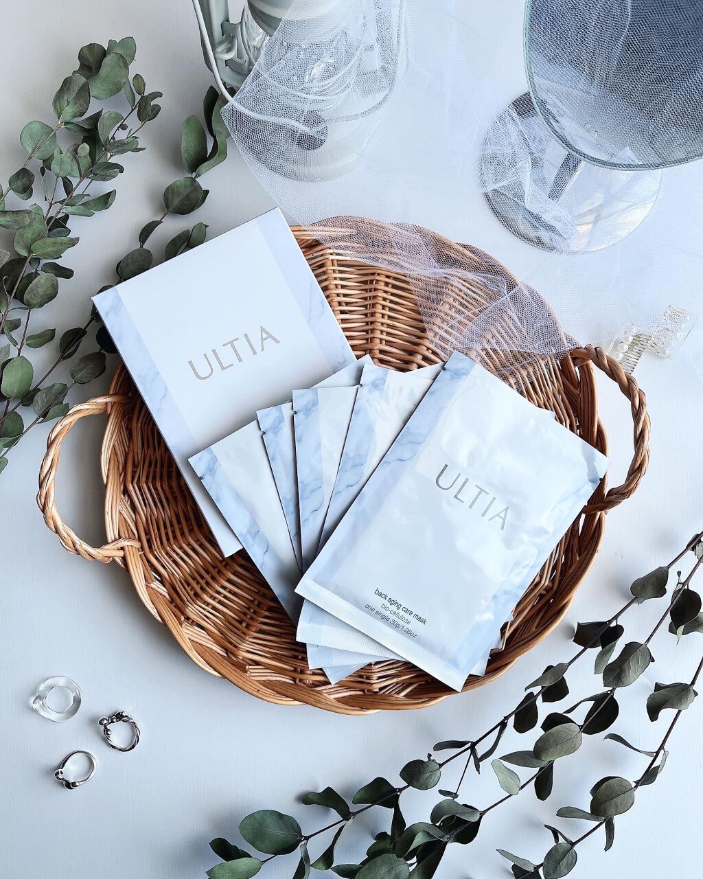 週に1度のスペシャルケア😆💓
⁡
ULTIA
「バックエイジングケアマスク」
⁡
ヒト幹細胞培養液と
7つの美容成分配合の
次世代美容液マスク🤩✨
⁡
プルンプルンのシリコンみたいな
不思議な手触りのシートマスク❤️
両面のメッシュシ