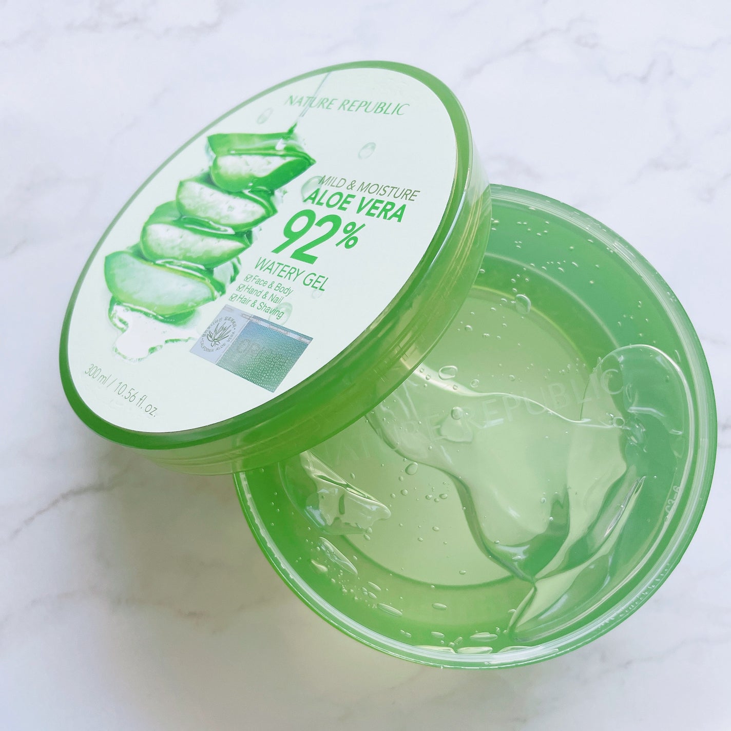 マイルド&モイスチャーアロエジェル/ネイチャーリパブリック/ボディローションを使ったクチコミ(3枚目)