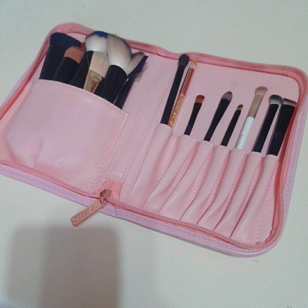 貴族のゴールド メイクブラシ11本セット 化粧ポーチ付き/SIXPLUS/メイクブラシを使ったクチコミ（3枚目）