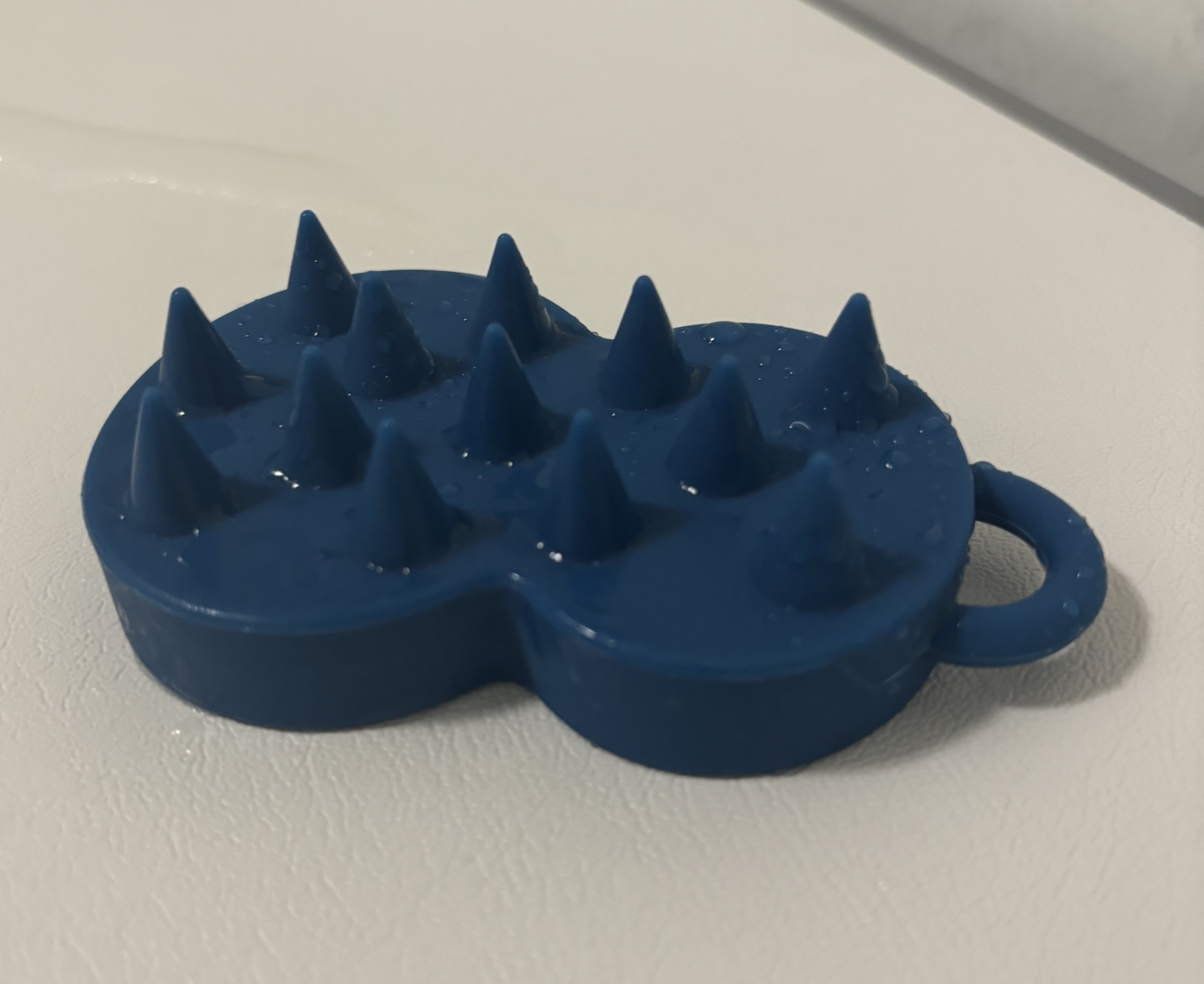 エイトザタラソ スパ やみつき 頭皮マッサージブラシ ハード/エイトザタラソ/スカルプブラシを使ったクチコミ（1枚目）