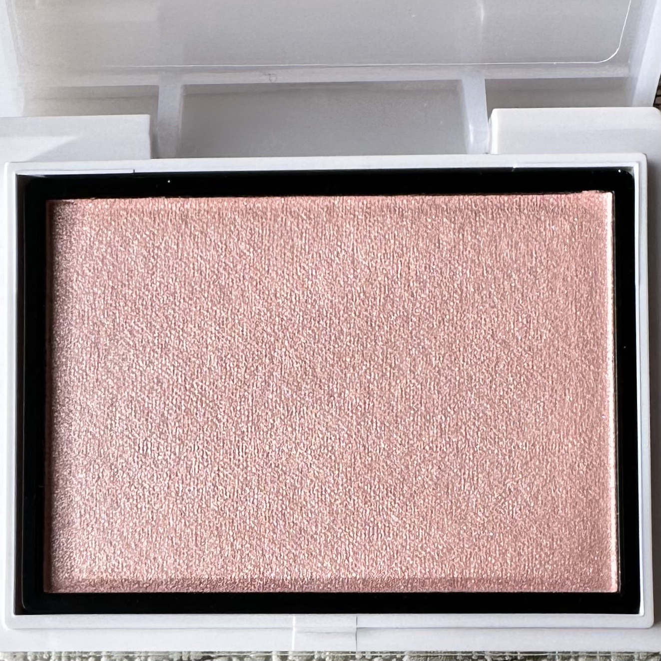 Enamor ジュエリーグロウハイライター/Enamor/パウダーハイライトを使ったクチコミ（2枚目）