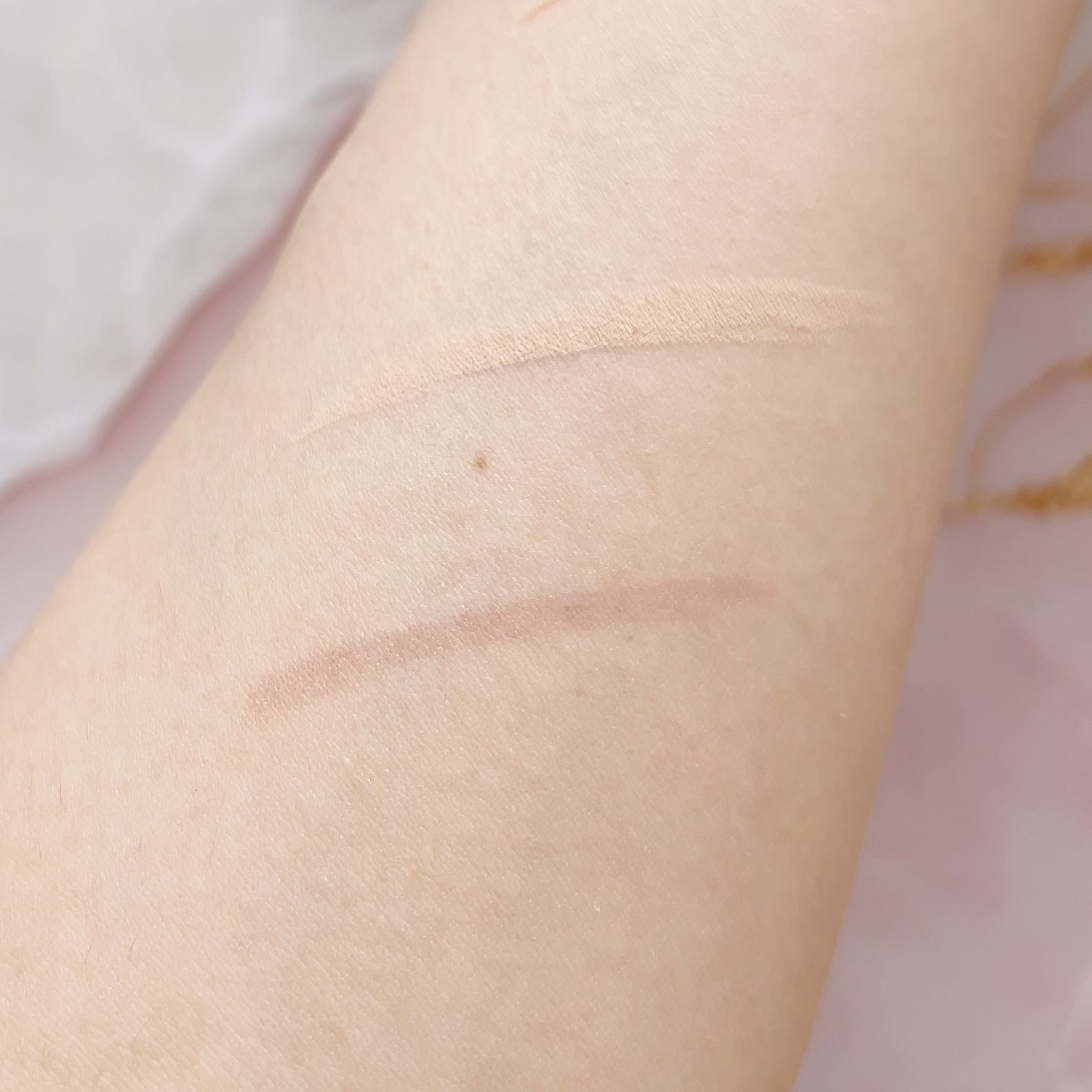 描くふたえアイライナー/CEZANNE/リキッドアイライナーを使ったクチコミ（3枚目）