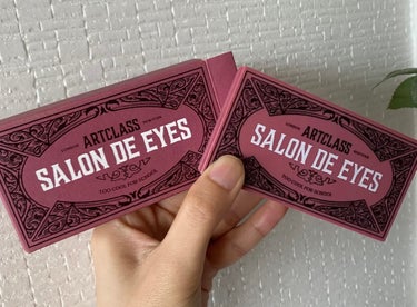 too cool for school  SALON DE EYES

ラメがとても綺麗だし、
ピンク系のかわいいパレット♡


いちごチョコレートみたいな配色です🍓🍫

今回は、ラメを先に仕込んでから