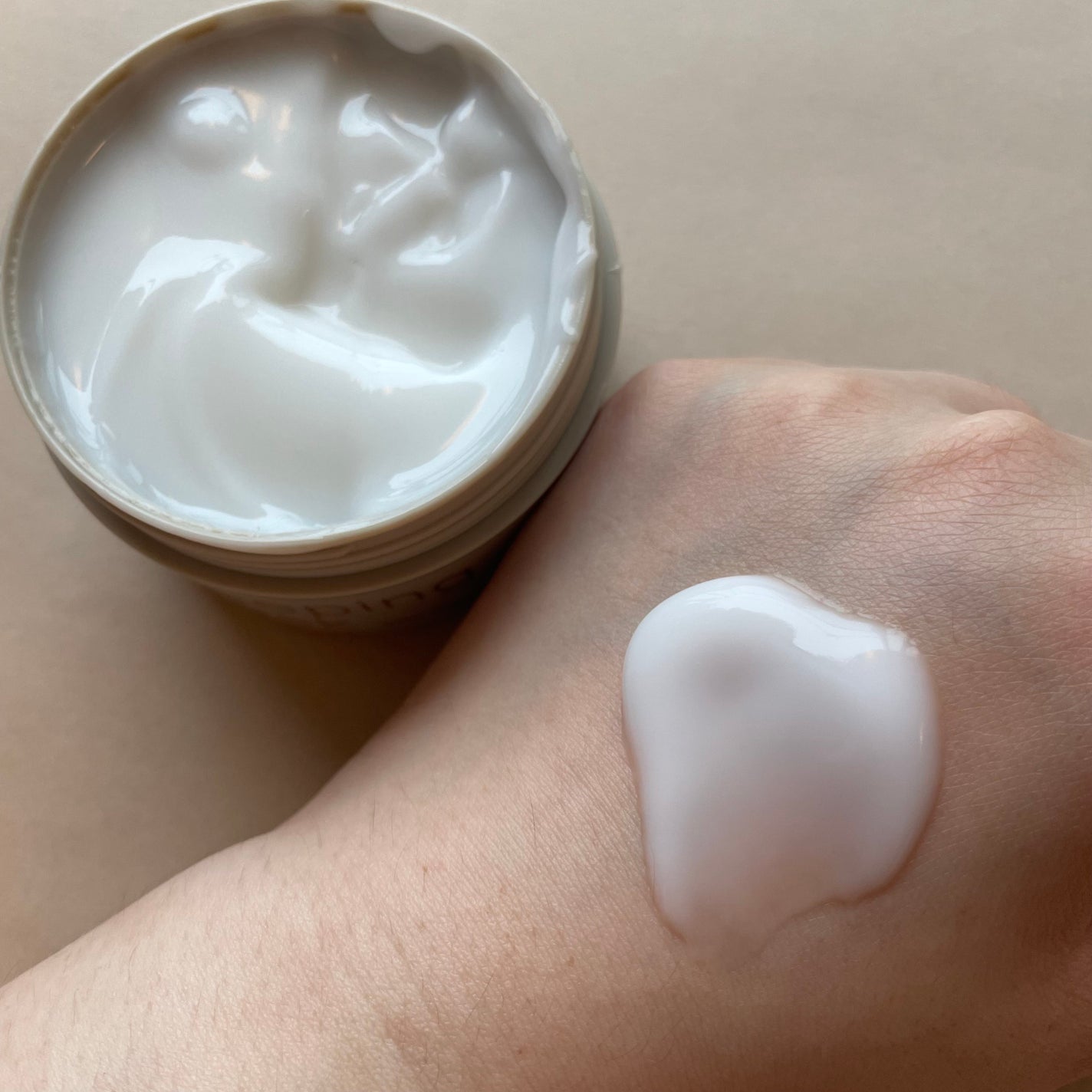 スリーピングマスク with CICA/b.glen/フェイスクリームを使ったクチコミ(3枚目)