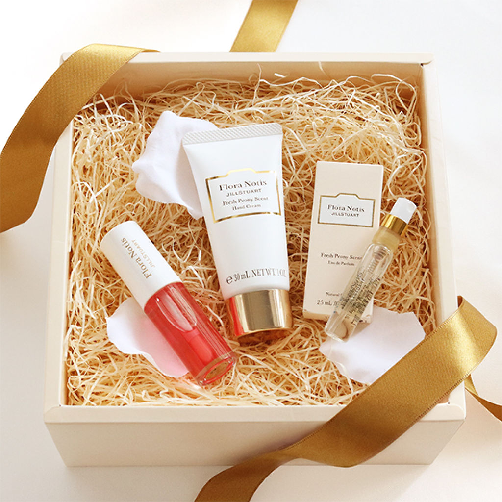 Flora Notis JILL STUART フレッシュピオニー 《手先・唇への乾燥ケアキット》