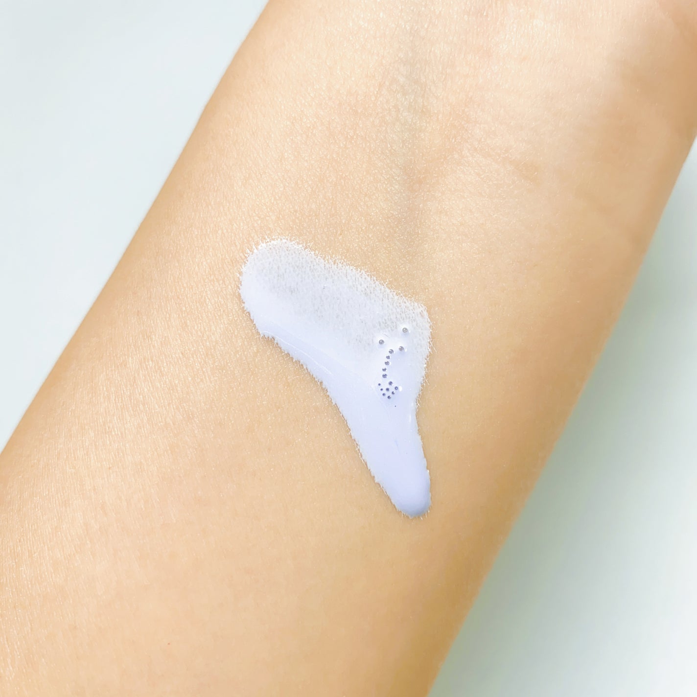 【旧】スノー メイクアップ ベース UV35 SPF35/PA+++/Dior/化粧下地を使ったクチコミ(3枚目)