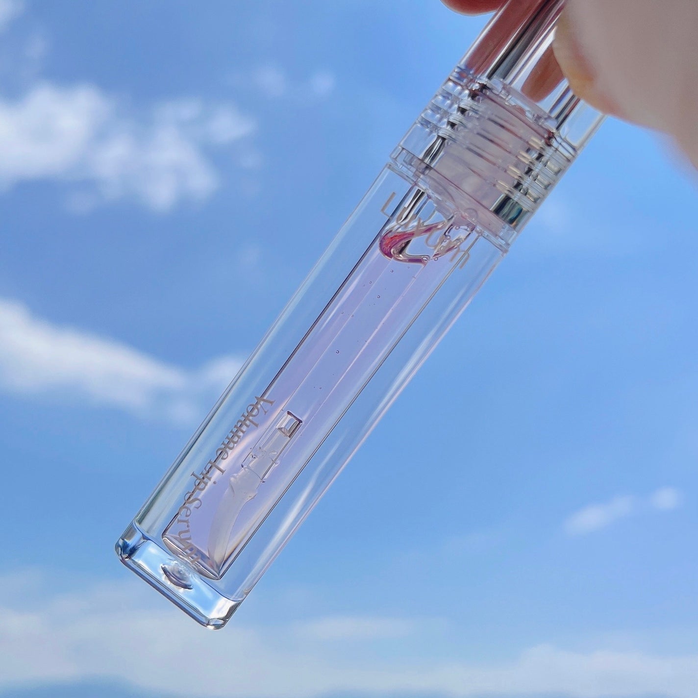 ラビューム ボリュームリップセラム/Luvum/リップグロスを使ったクチコミ(4枚目)