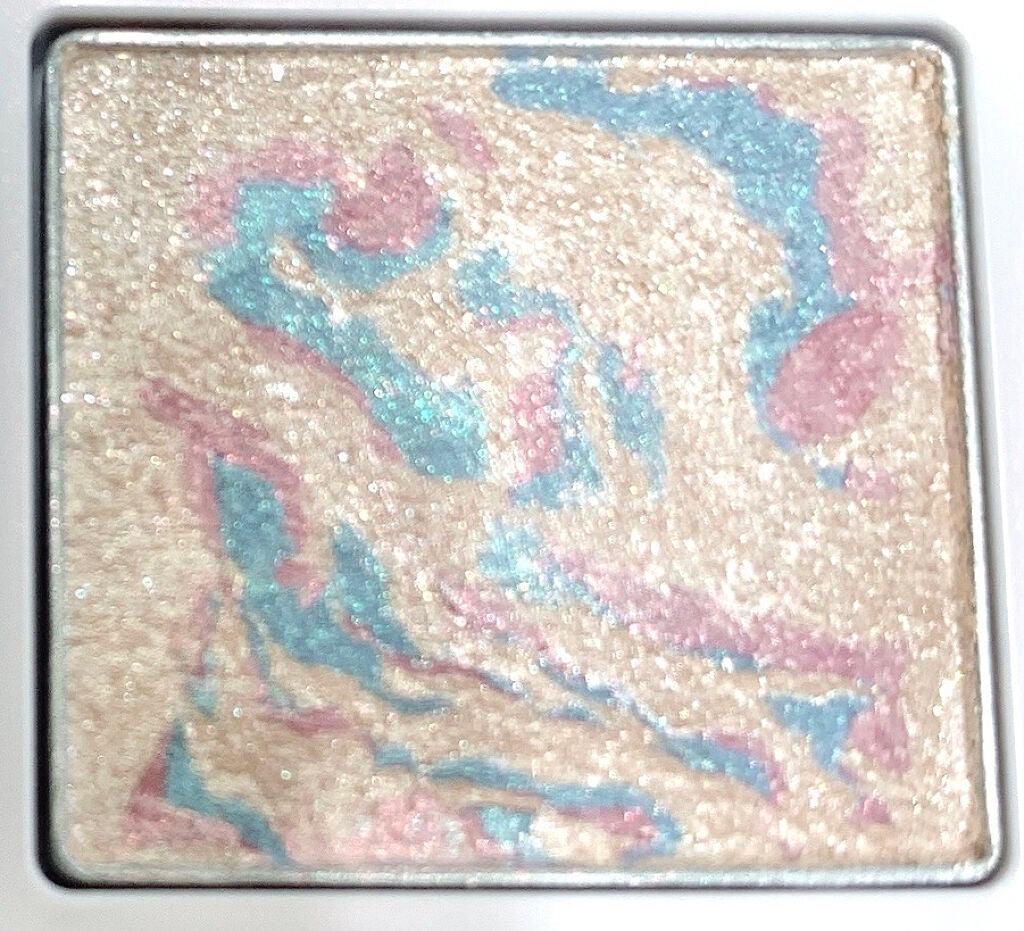 グリッタープリズム シャドウ マーブル/MISSHA/単色アイシャドウを使ったクチコミ(4枚目)