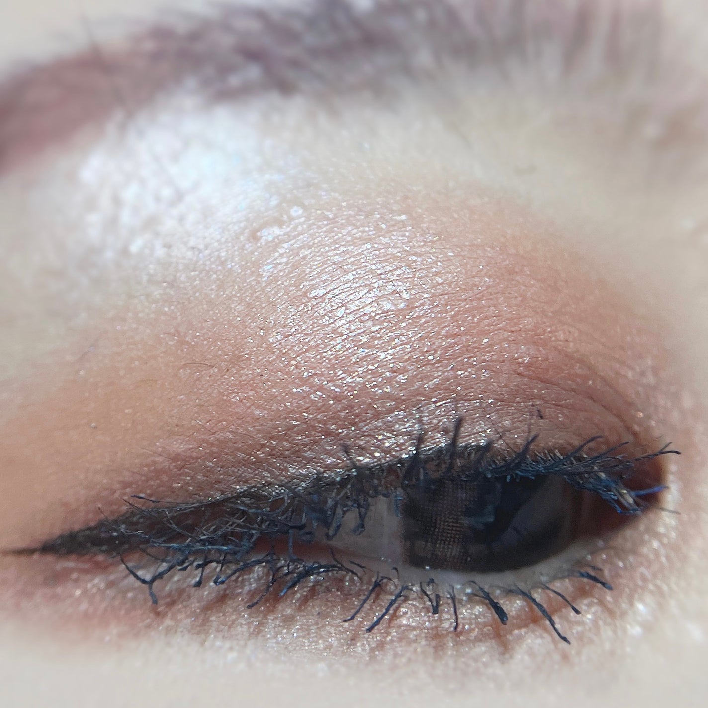 アイズ トゥ キル ステラー アイシャドウ/ジョルジオ アルマーニ ビューティ/ジェル・クリームアイシャドウを使ったクチコミ(4枚目)