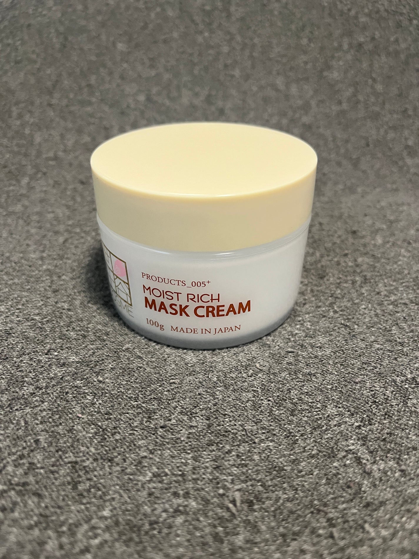 モイストリッチマスククリーム /世田谷コスメ/化粧下地を使ったクチコミ(1枚目)