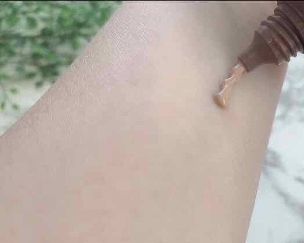 フュージョンスキンファンデーション ラスターフィニッシュ/アテニア/クリーム・エマルジョンファンデーションを使ったクチコミ(3枚目)