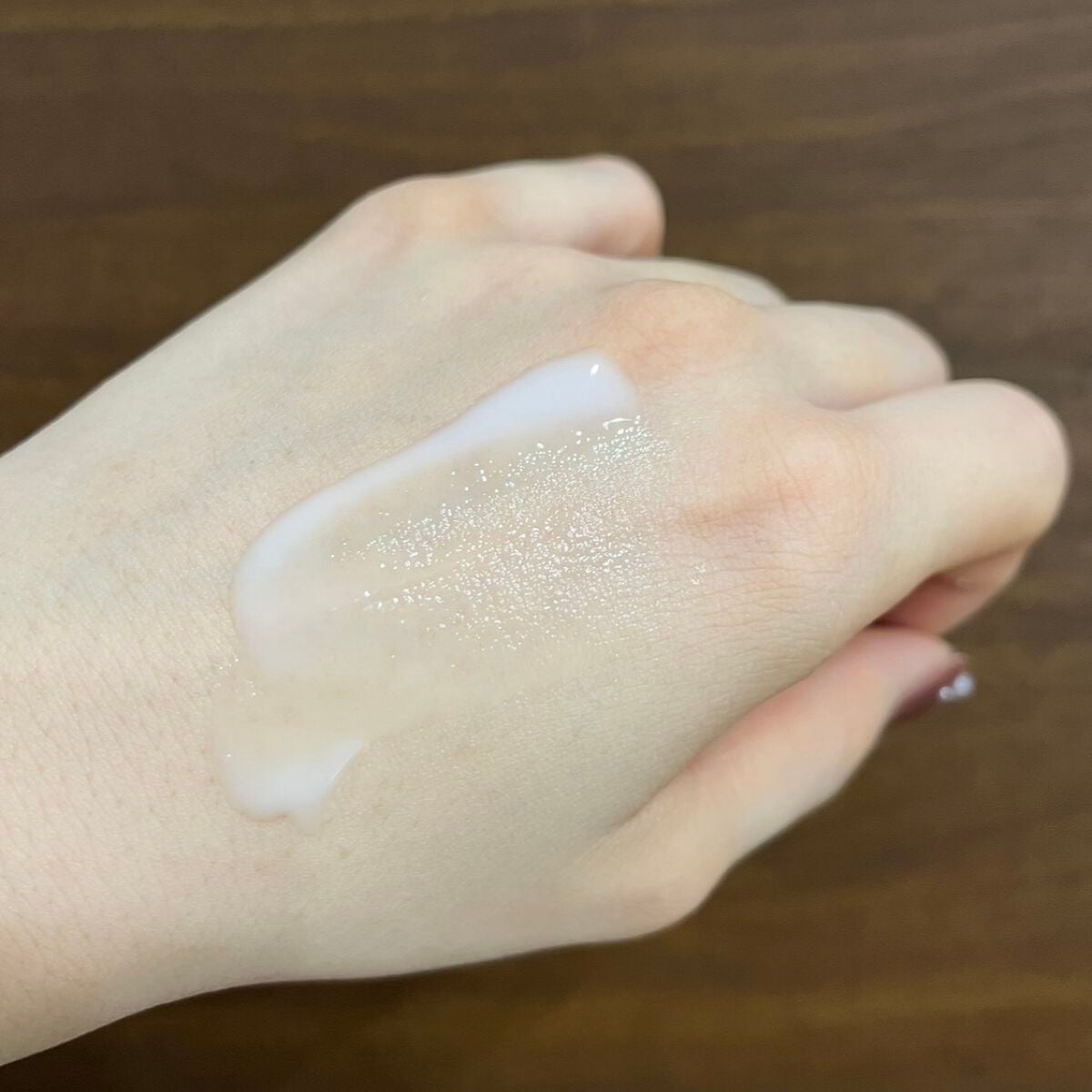 モイスチャライジングセラム/エトヴォス/美容液を使ったクチコミ(4枚目)