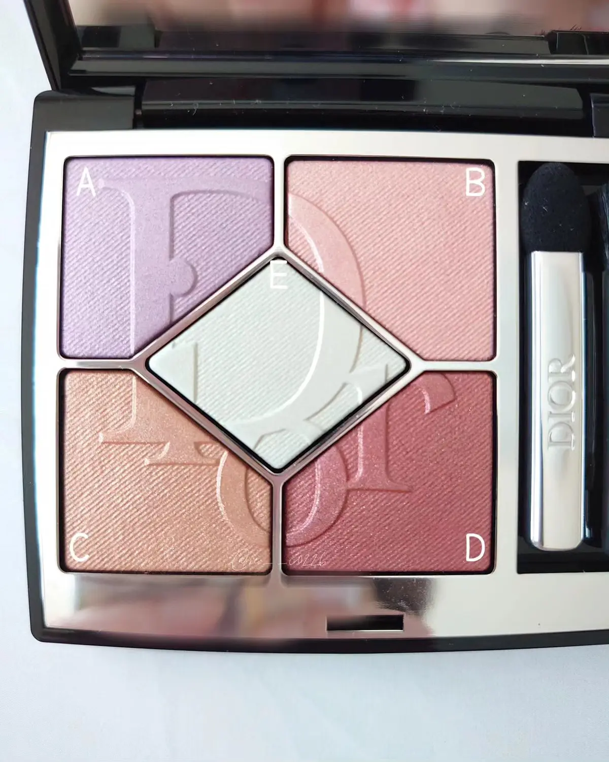 ディオールショウ サンク クルール/Dior/アイシャドウを使ったクチコミ（3枚目）