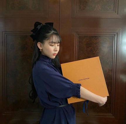 あるみのほいる on LIPS 「お久しぶりです𓂃𓈒𓏸໒꒱あるみのほいるです❕最近またニキビが..」(1枚目)