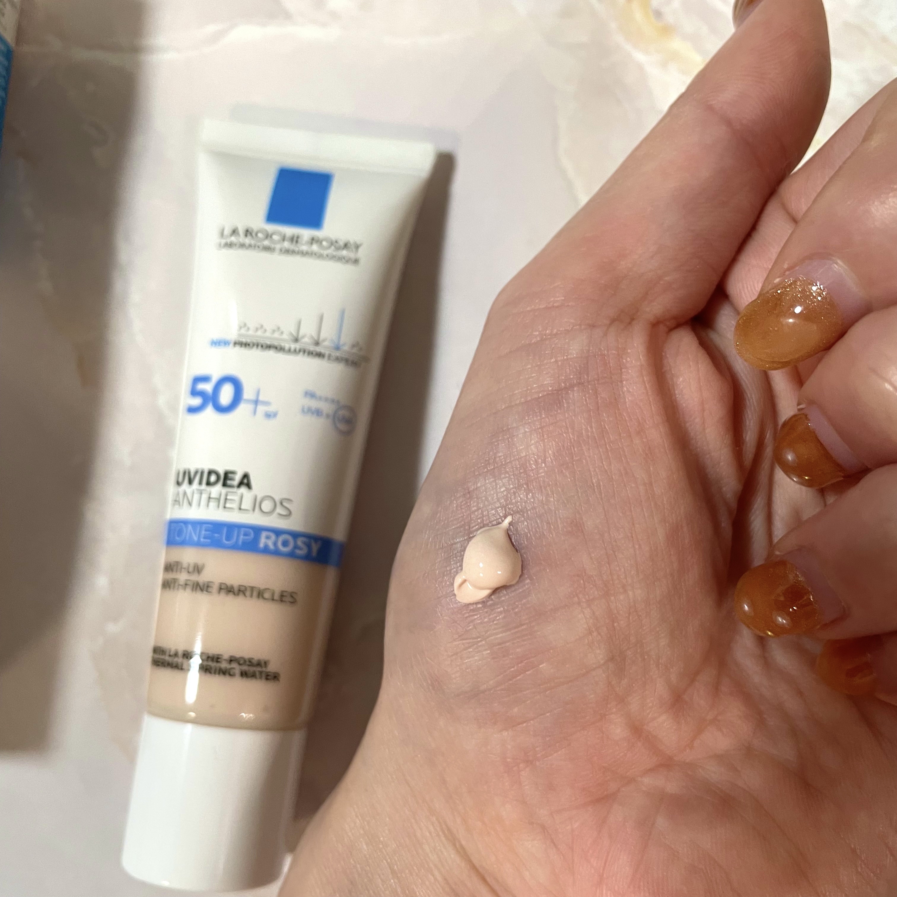 UVイデア XL プロテクショントーンアップ ローズ/ラ ロッシュ ポゼ/日焼け止めクリームを使ったクチコミ（2枚目）