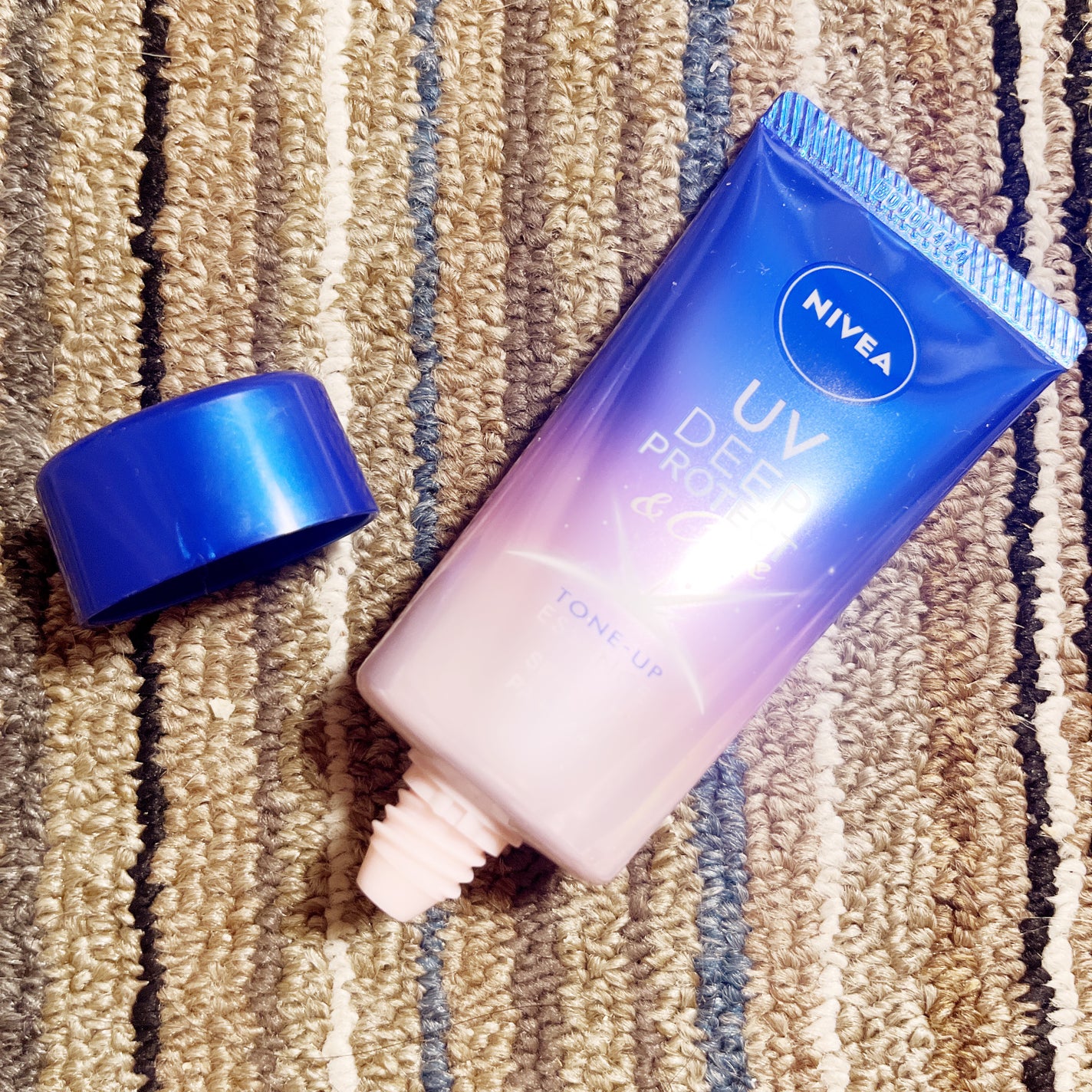 ニベアUV ディープ プロテクト&ケア トーンアップ エッセンス/ニベア/日焼け止めローションを使ったクチコミ(2枚目)