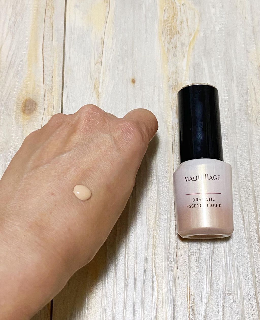 ドラマティックエッセンスリキッド/マキアージュ/リキッドファンデーションを使ったクチコミ（2枚目）