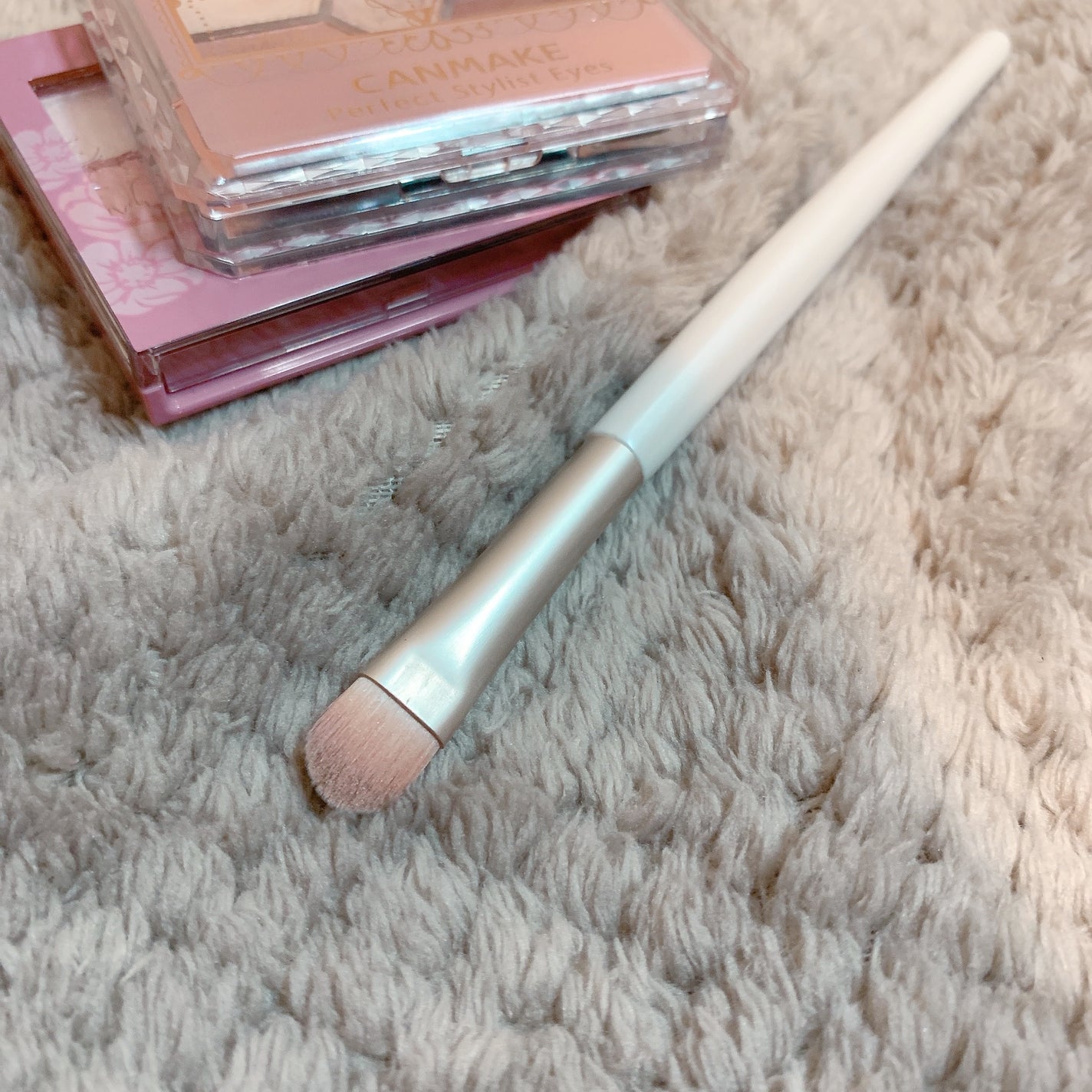 春姫 アイシャドウブラシ/DAISO/メイクブラシを使ったクチコミ(1枚目)