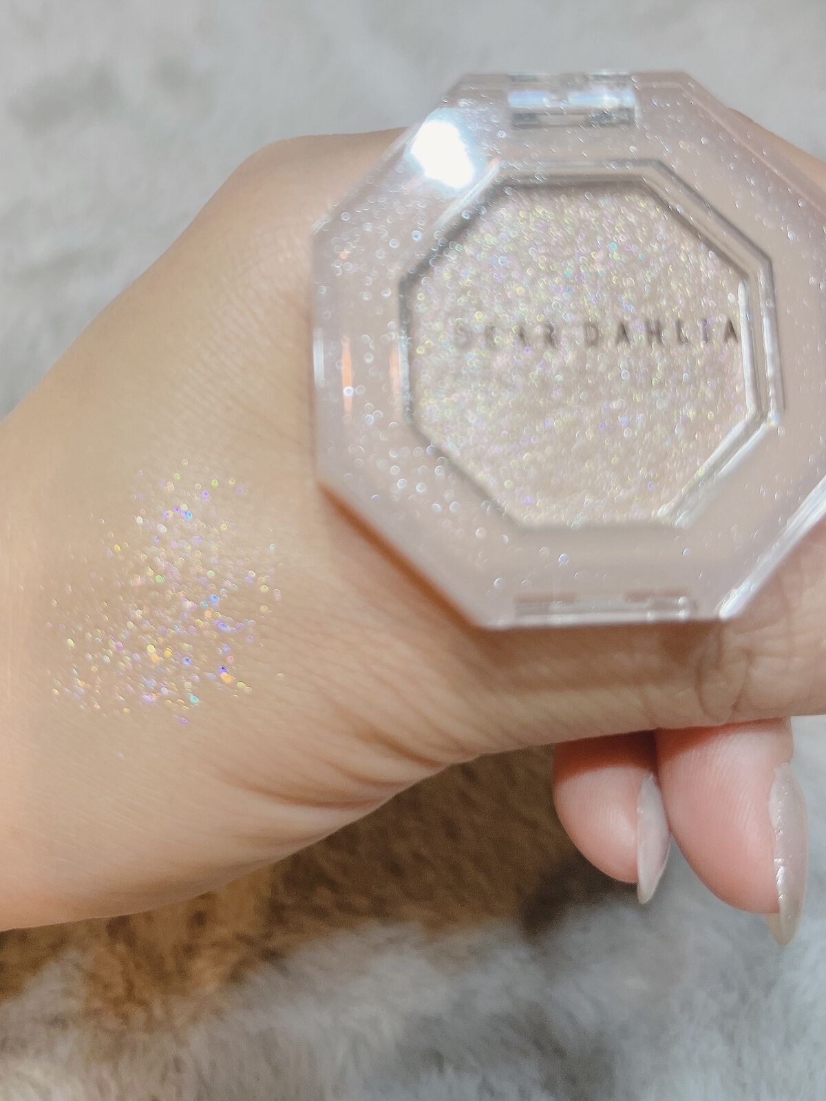 ブルーミング エディション パラダイス ジェリー シングル アイシャドウ バニラ/DEAR DAHLIA/ジェル・クリームアイシャドウを使ったクチコミ（3枚目）