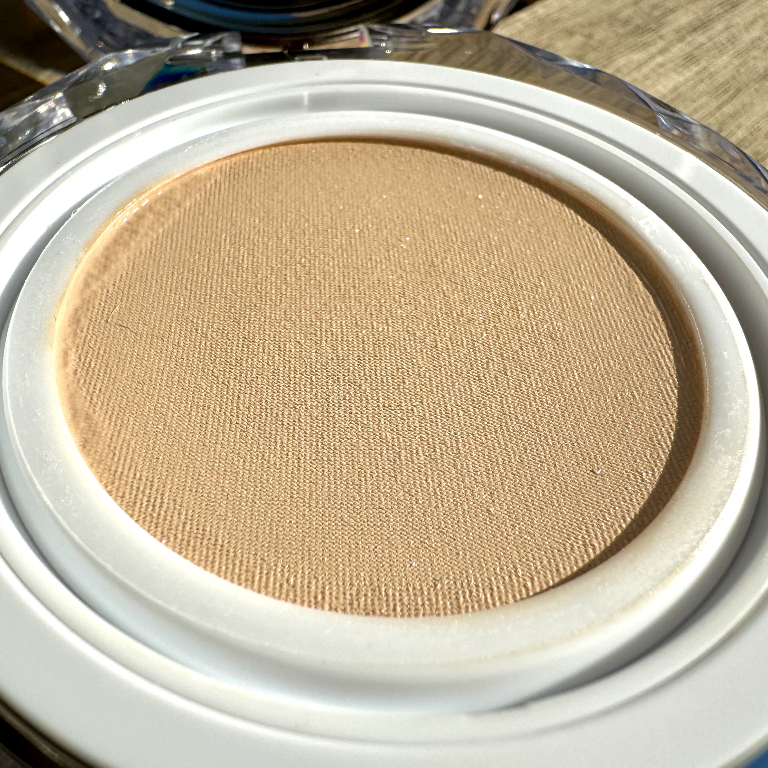 マスクフィット クリスタルメッシュクッション/TIRTIR(ティルティル)/クッションファンデーションを使ったクチコミ（3枚目）