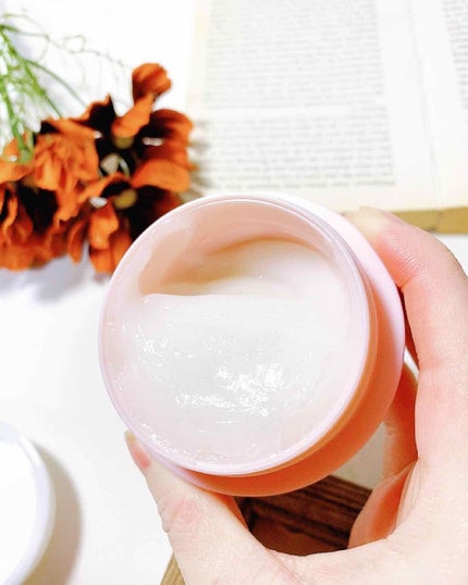 米花肌 ベルソワンジェルクリームのクチコミ「お米由来のスキンケア、好きです。
糀をつくる杜氏の手は白くて綺麗って結構有名な話。
糀を取り入.....」(2枚目)