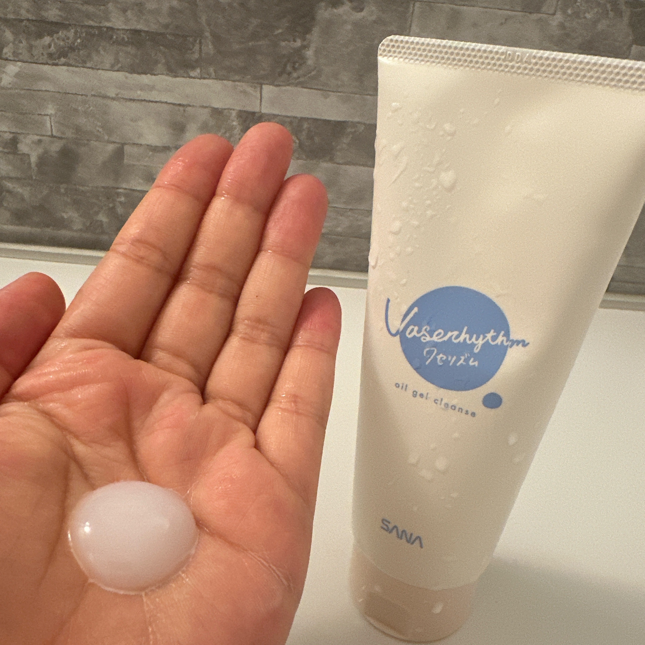 ワセリズム オイルジェルクレンズ/ワセリズム/クレンジングジェルを使ったクチコミ（2枚目）