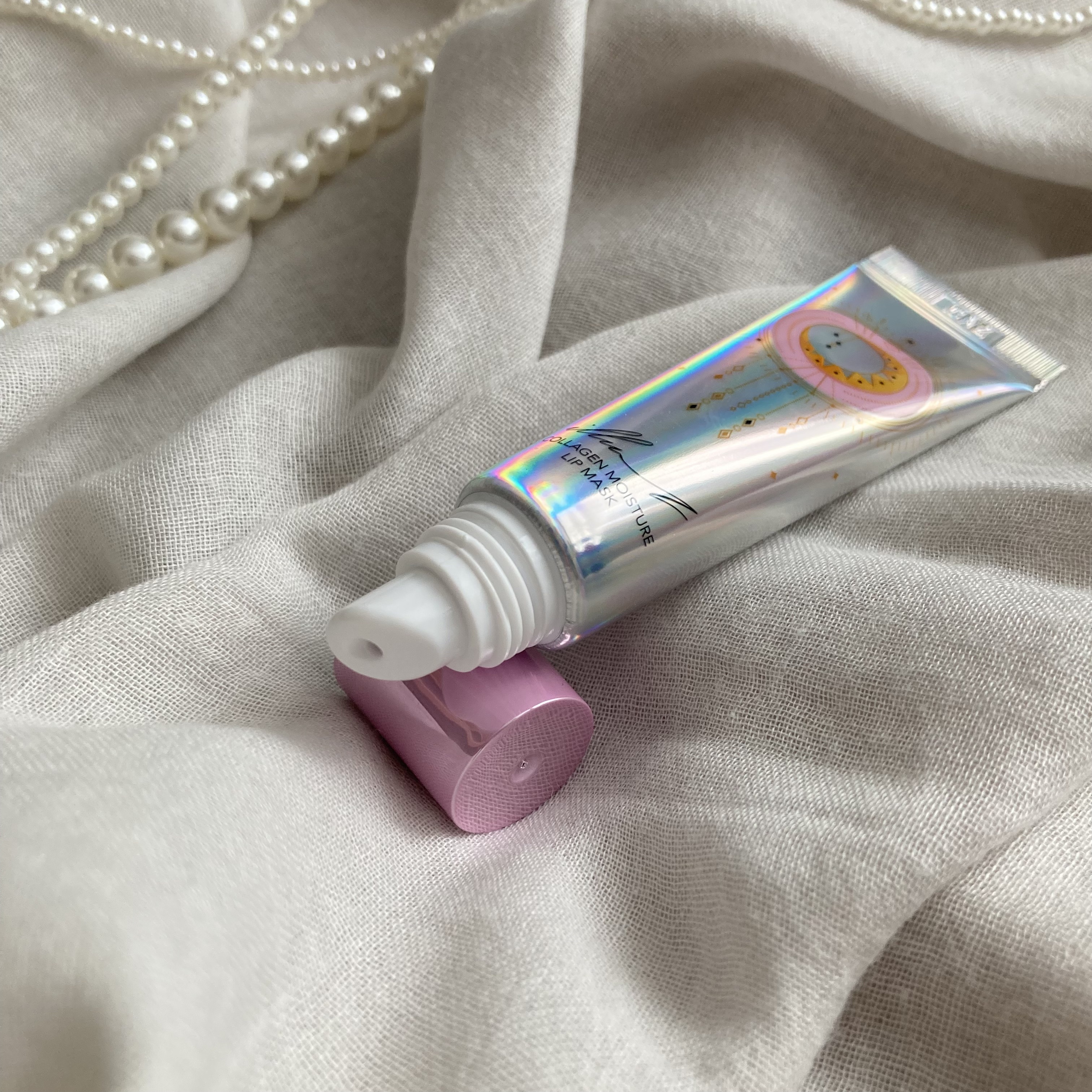 イリュン コラーゲンモイスチャーリップマスク/illuN/リップマスクを使ったクチコミ（2枚目）