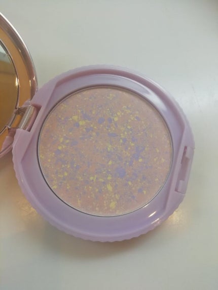 【旧品】マシュマロフィニッシュパウダー/キャンメイク/プレストパウダーを使ったクチコミ(2枚目)