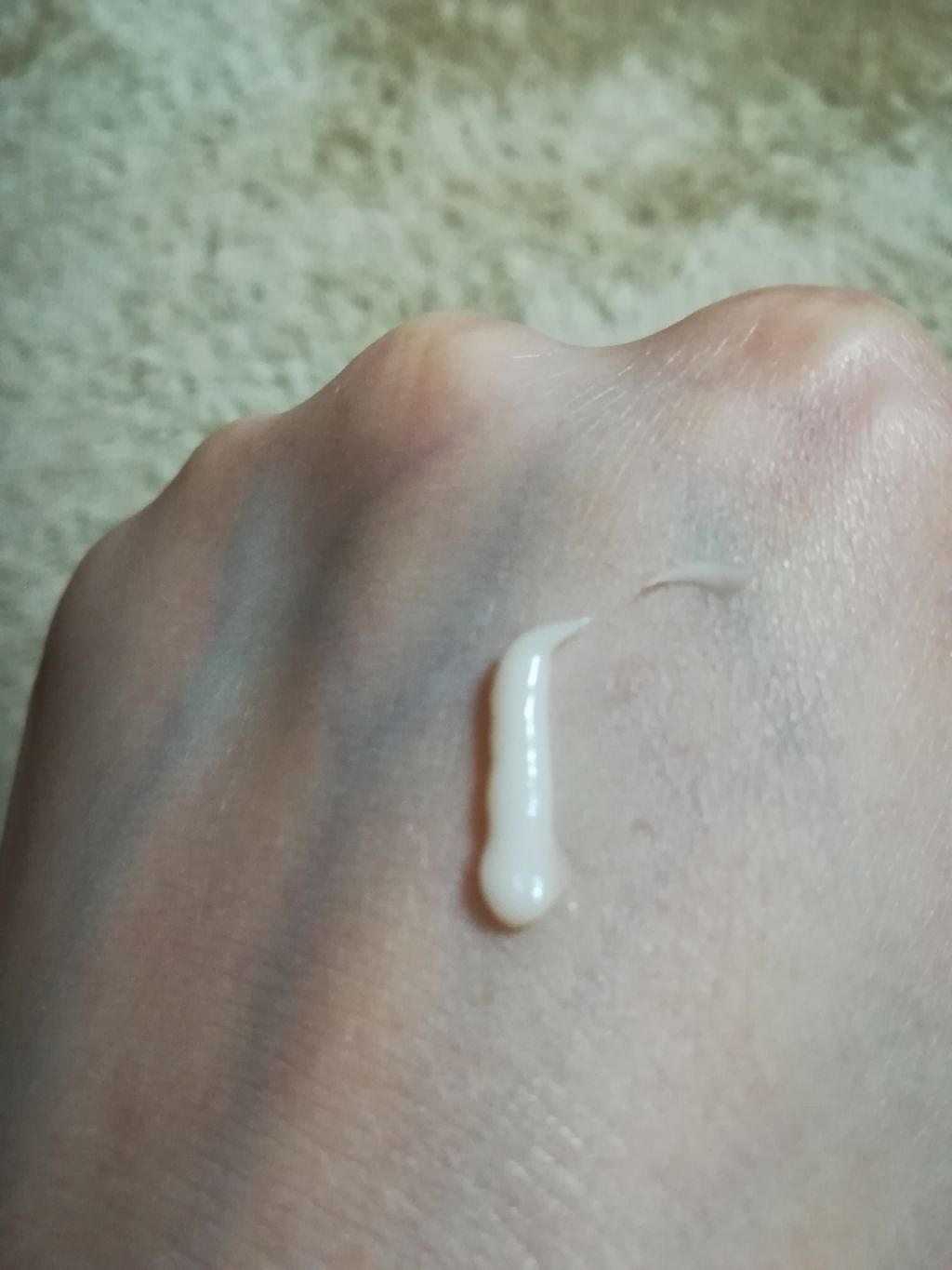 薬用 ホワイトニングエッセンス/グレイスワン/美容液を使ったクチコミ(4枚目)